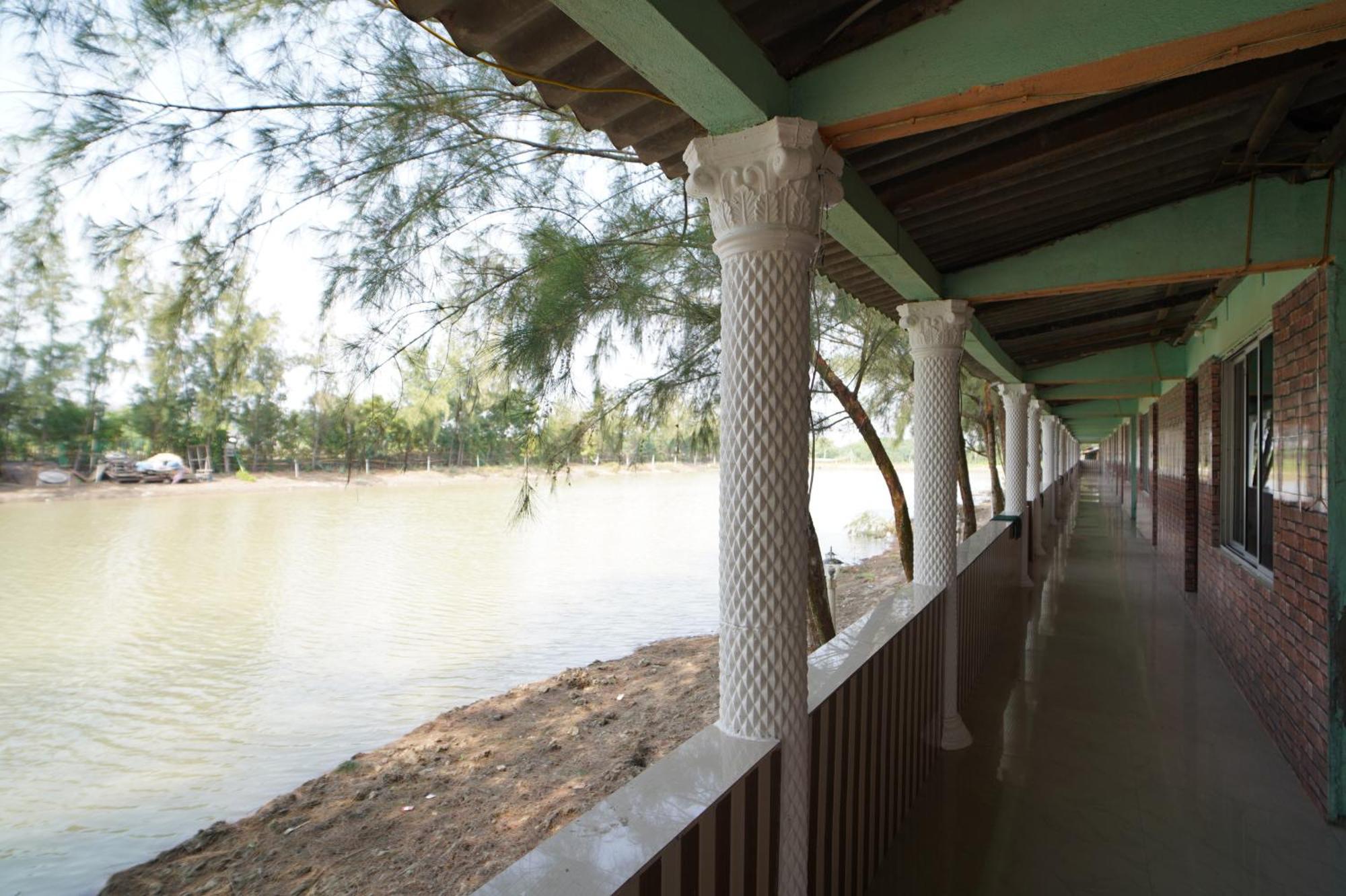 Lake View Village Resort Tajpur Exterior photo