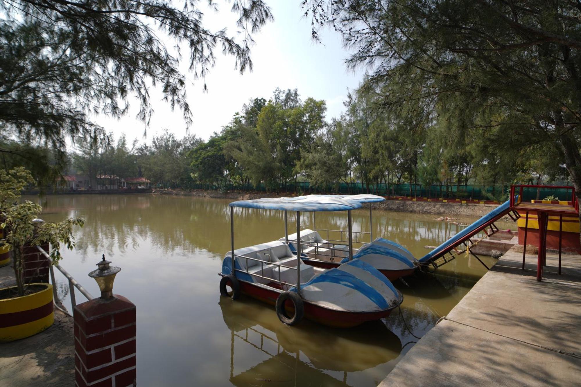 Lake View Village Resort Tajpur Exterior photo